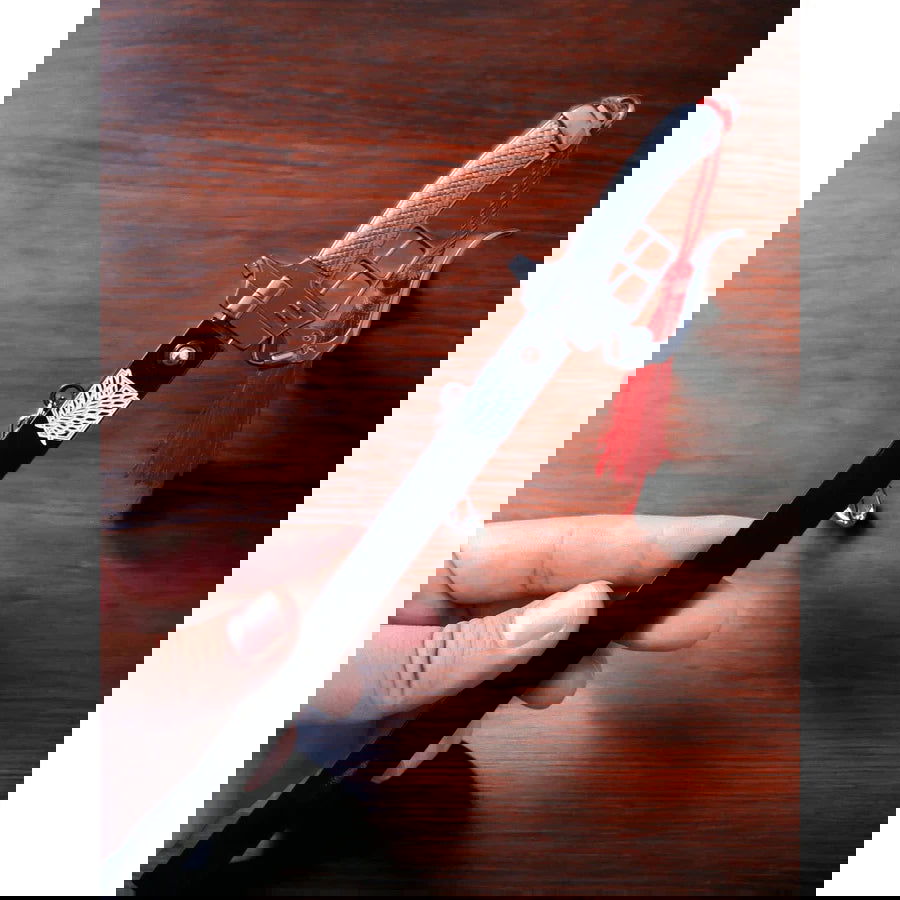 Attack on Titan 22cm sword - Senpai Attire