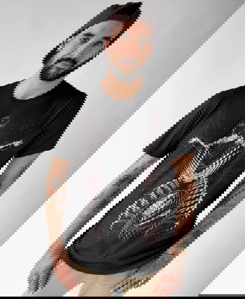 Attack on Titan Amazing Black T-shirt - Senpai Attire