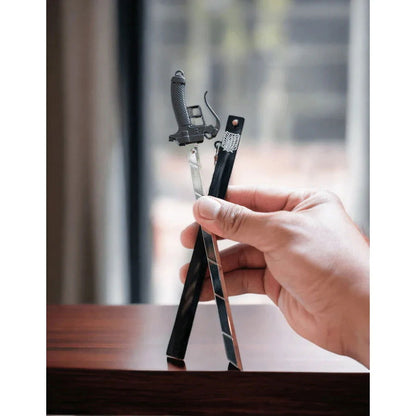 Attack on Titan 22cm sword - Senpai Attire